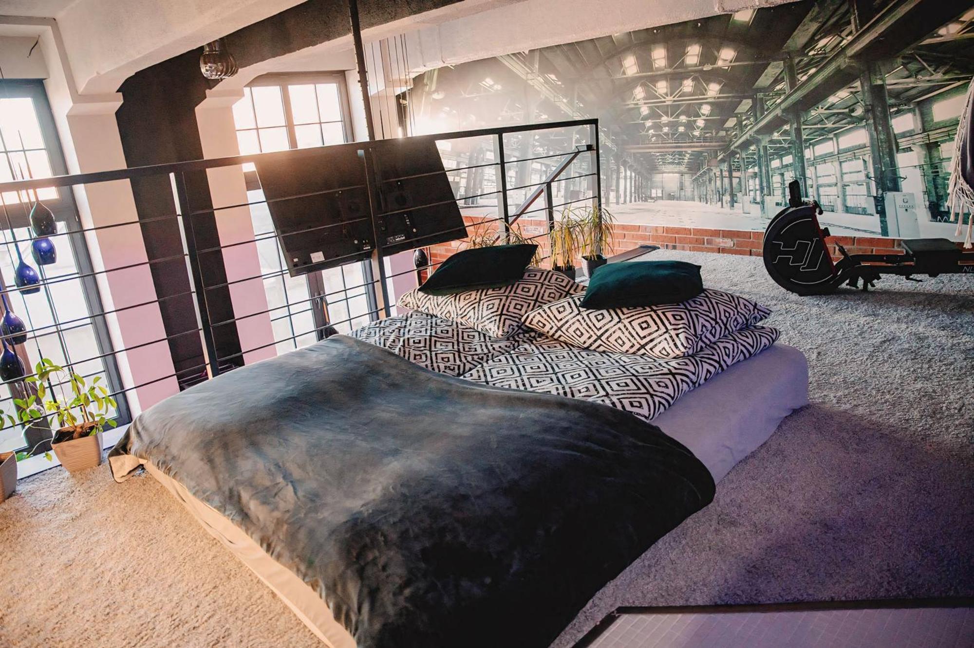 Loft Przedzalnia Apartment Zyrardow Luaran gambar